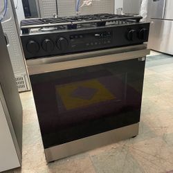 Samsung Bespoke Gas Stove 30’