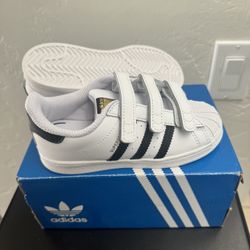 Adidas Superstar