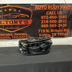 JEEP WAGONNER HEADLIGHT RH 2022-2024 OEM