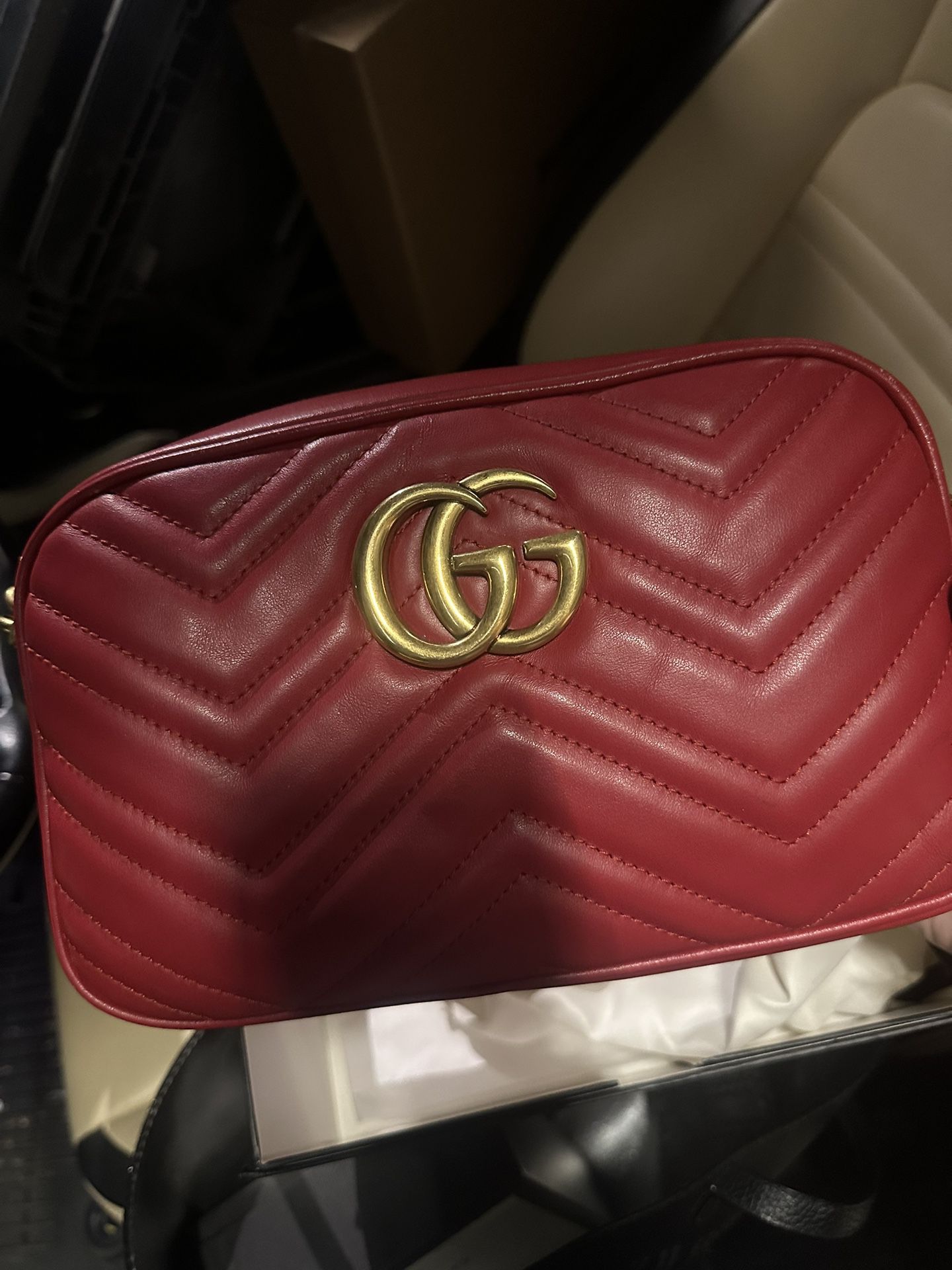 Red Gucci marmont Bag Size Small 