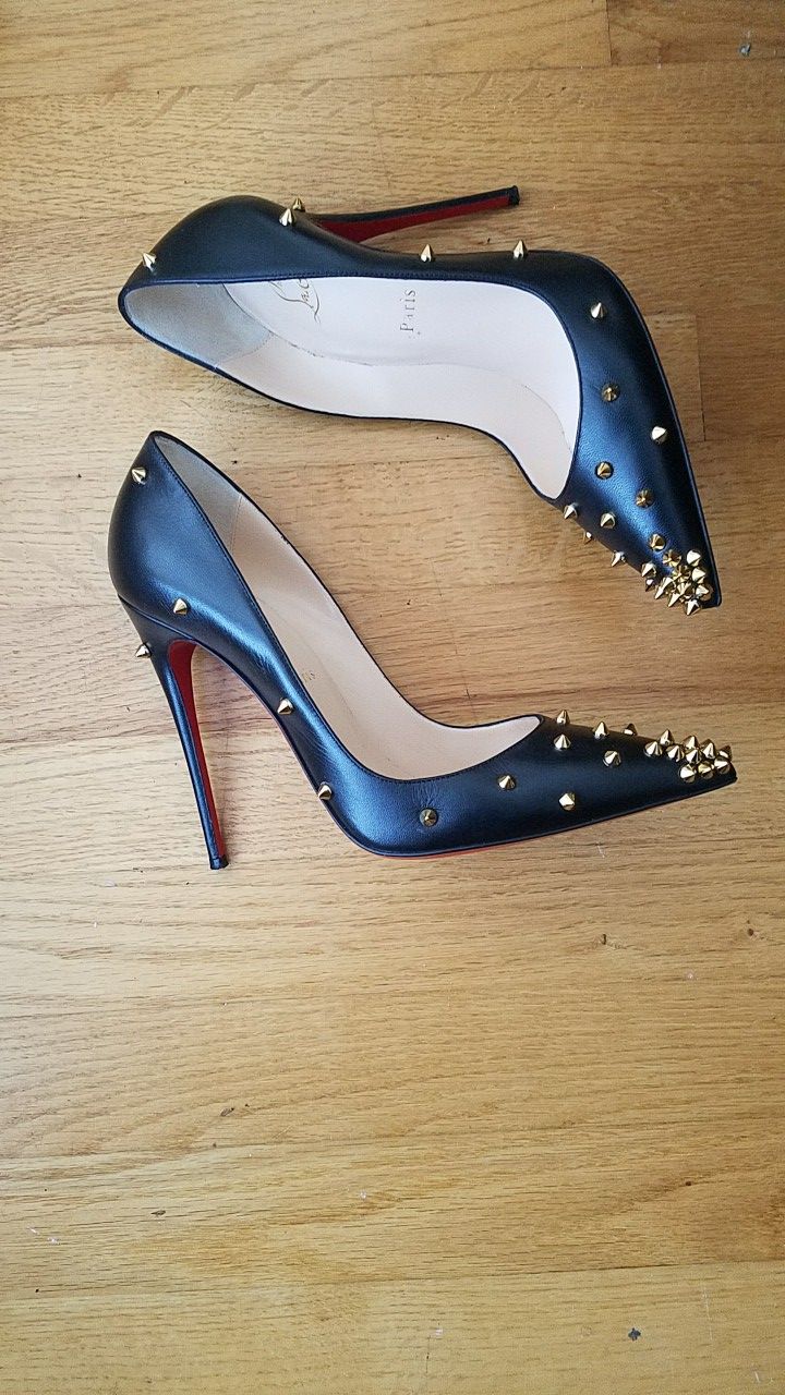 Spiked Christian Louboutin Shoes 39.5