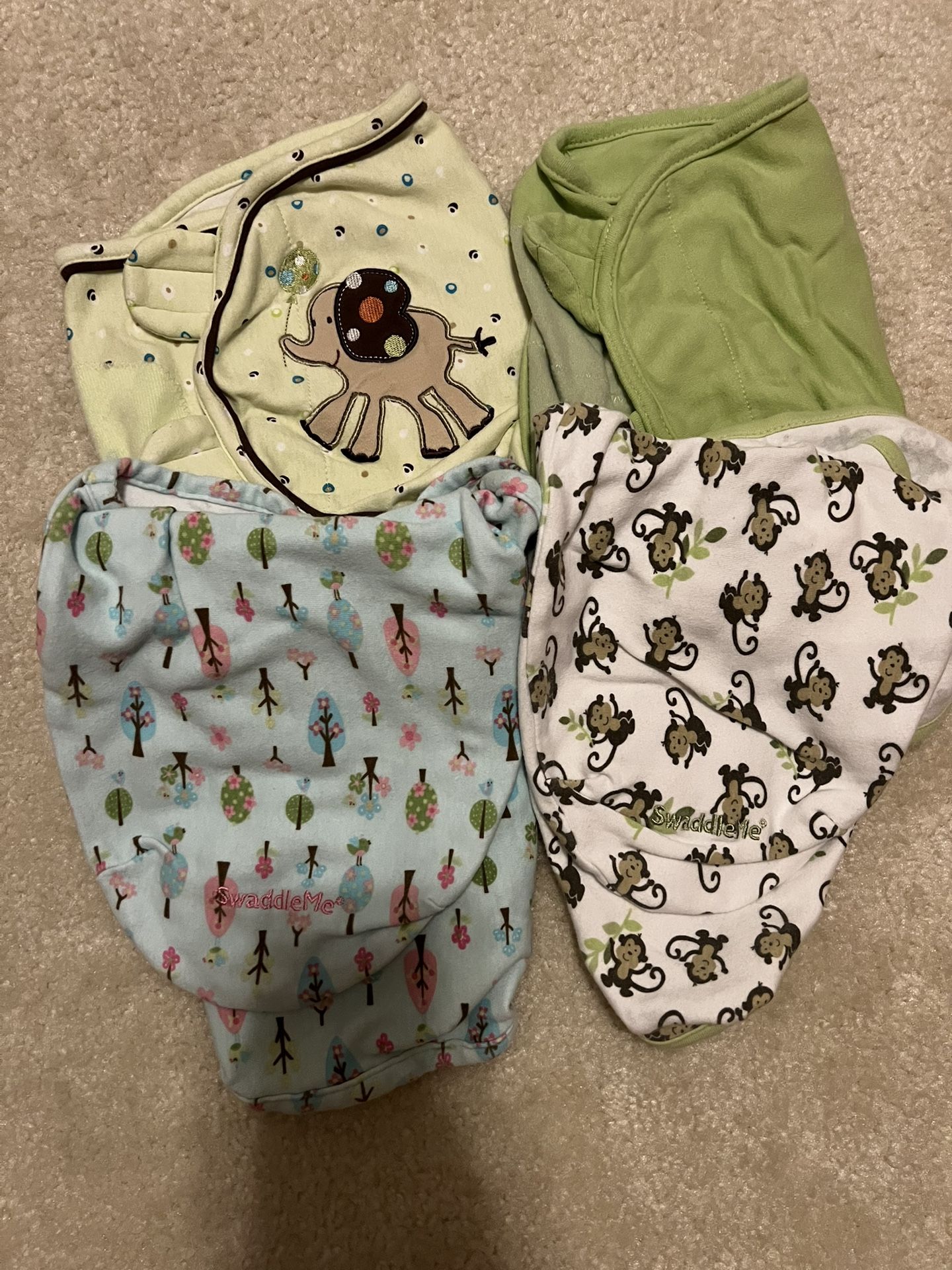 (4) Swaddleme Swaddles - Like New!