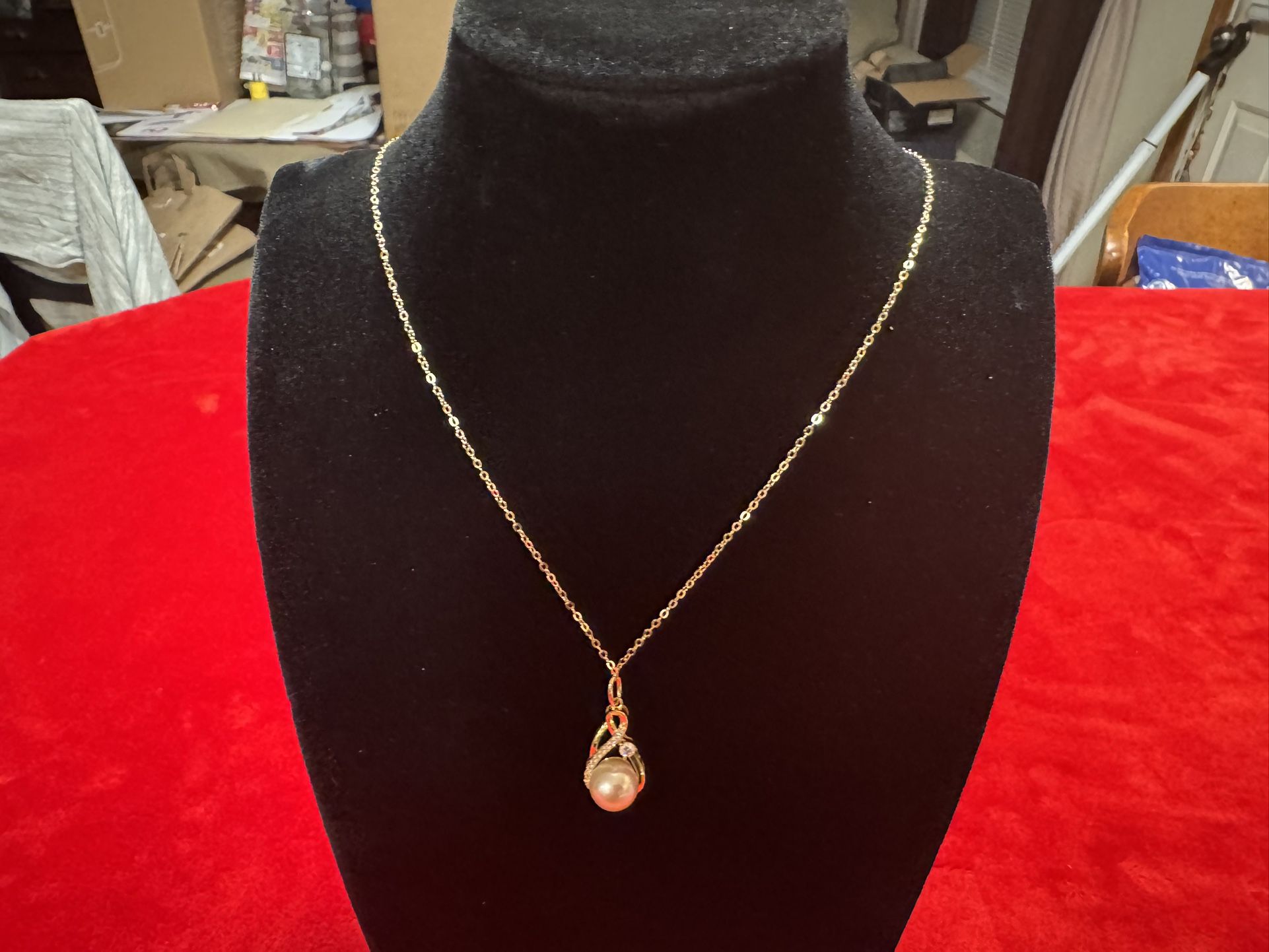 Moissanite Infinite Pendant Necklace – 9.5–10mm Tahitian Pearl & Freshwater Pearl, 18K Gold Plated
