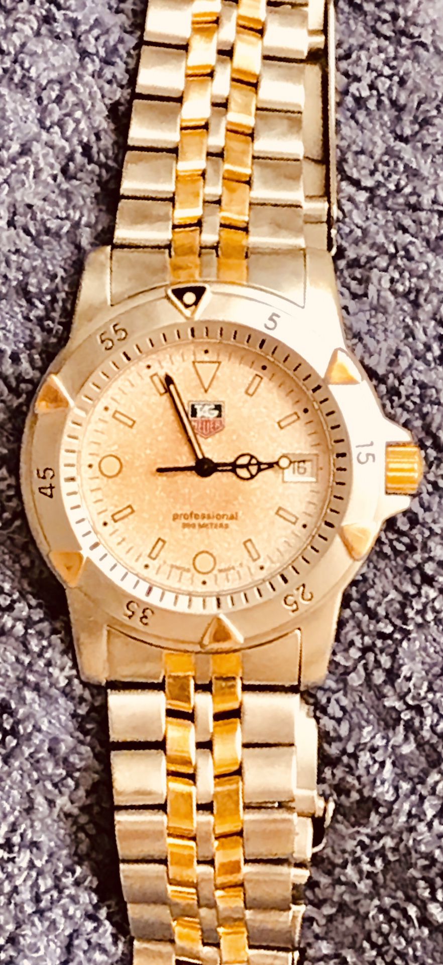 Tag Heuer "Professional" DIVERS' watch, gold and stainless steel.