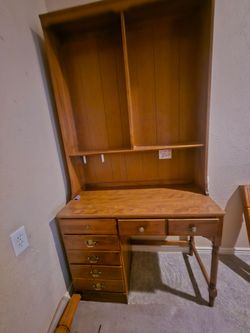 Vintage Oak desk and hutch