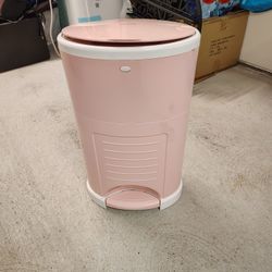 Dekor Plus Hands-Free Diaper Pail | Soft Pink