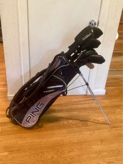 ALMOST NEW!! Ladies PETITE Adams Golf Clubs Set