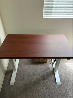 Electric Standing Desk(FLEXISPOT) – Walnut Top – Excellent Condition