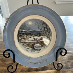 Vintage 1970s Avon Collectible Plate Christmas Plate Series Dashing Through Snow
