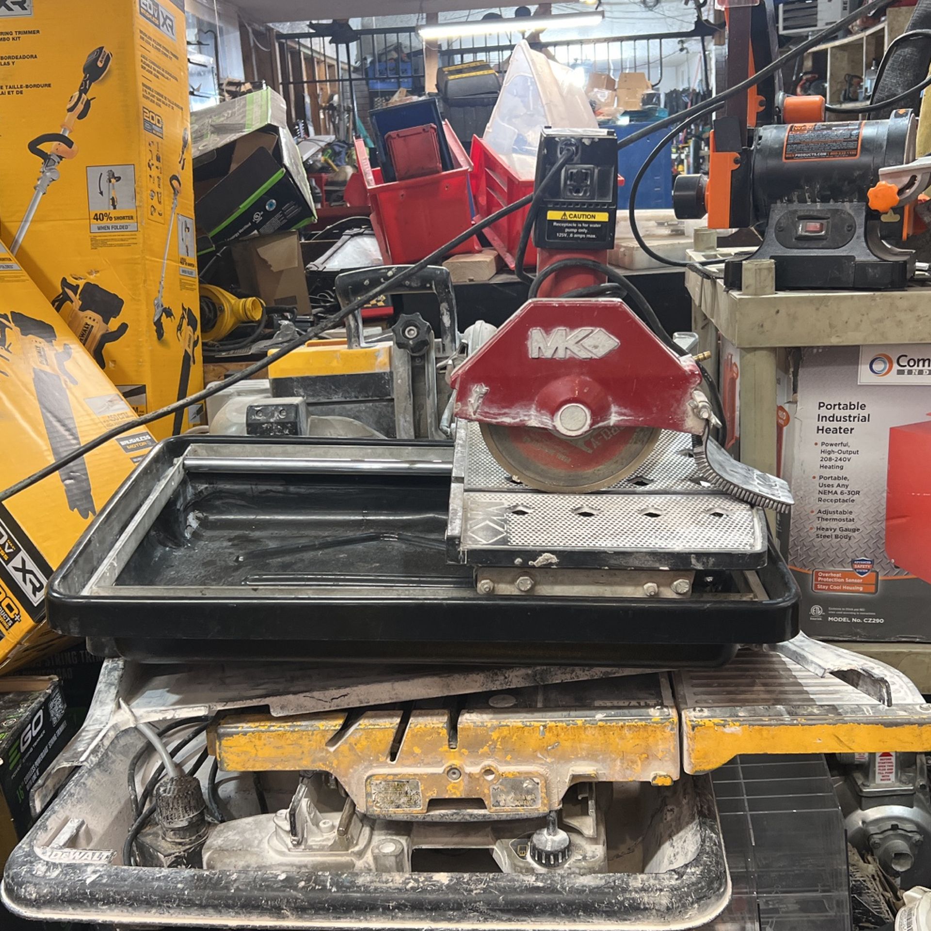MK Tile Saw