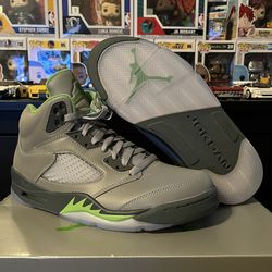 Jordan retro 5 size 8 men