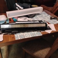 Bully 31.5 12,600 Lumens Lightbar Like New