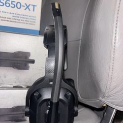 Garmin Dezl Trucker Headset 