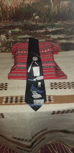 Design tie