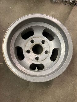 Single mag slot rim