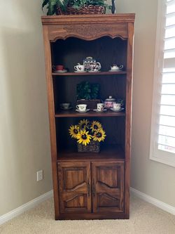 2 Solid wood cabinets