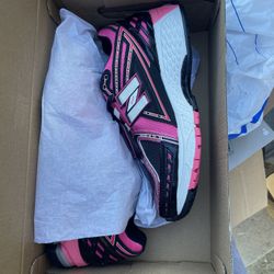 New Balance Women 1906R