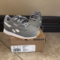 Reebok Classic Size 7 Toddler NEW