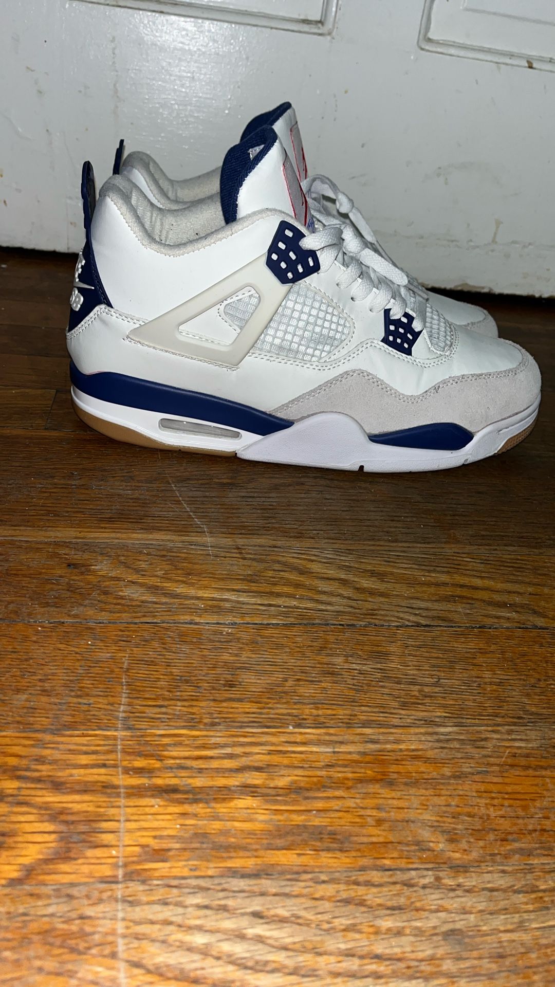 Jordan 4 Retro