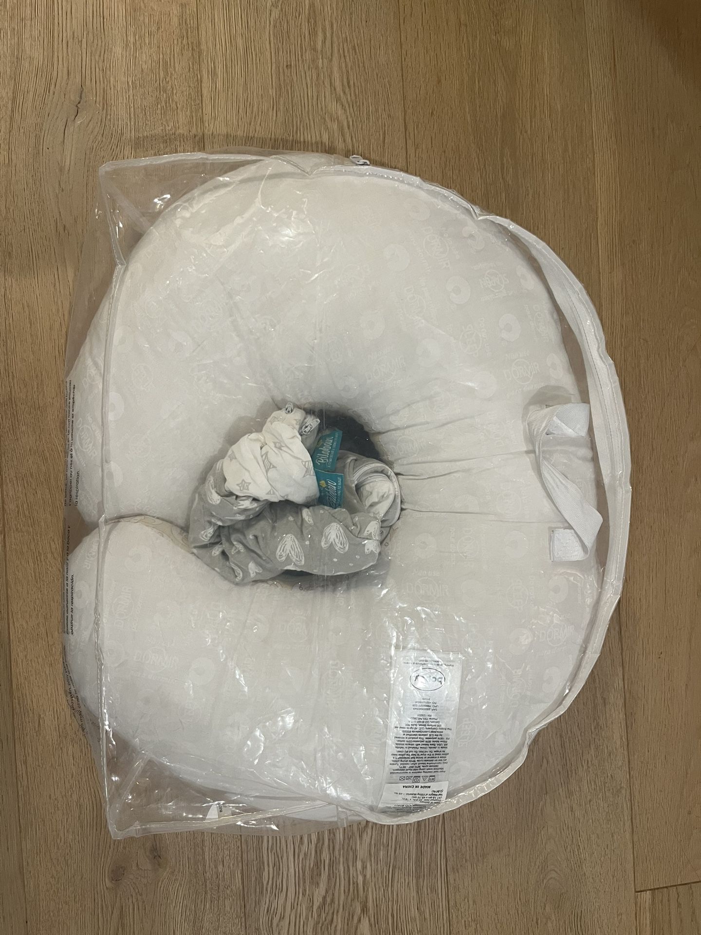 Breastfeeding Pillow With Two Covers