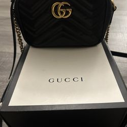 Real Gucci Small Black GG Marmont Bag 