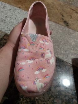 Unicorn Toms