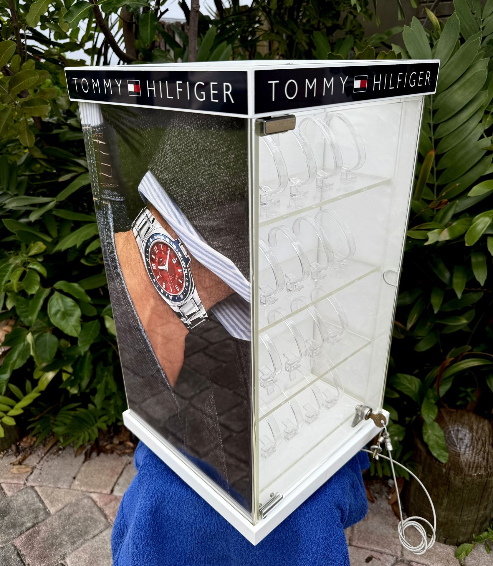 ⭕️ Brand New Authentic Tommy Hilfiger   Watch Counter Unit With 40 Watch Holders