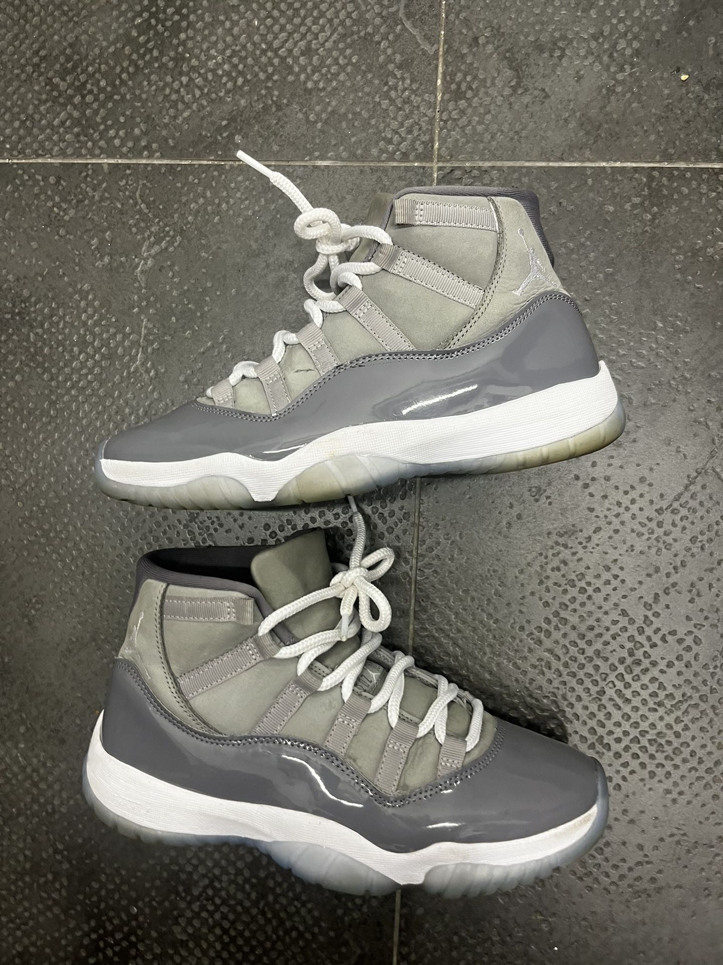 Jordan 11 Cool Greys - Size 9 Jordan 11 - Cool Grey - Preach-es main image 3