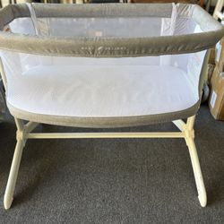 Baby Delight Bedside Bassinet