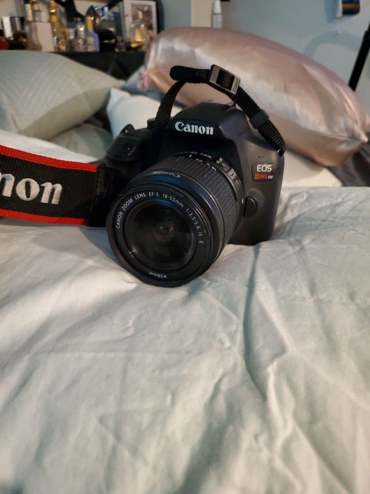 Canon Rebel T6