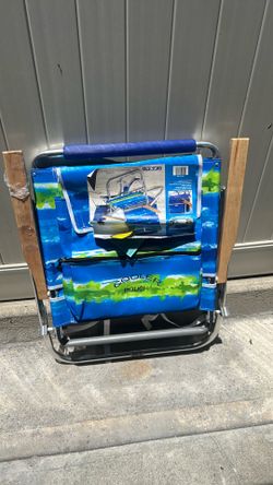 Rio Beach Chair with Cooler