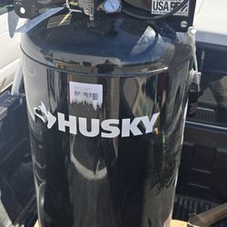 Husky
80 Gal. 3-Cylinder Single Stage Electric Air Compressor