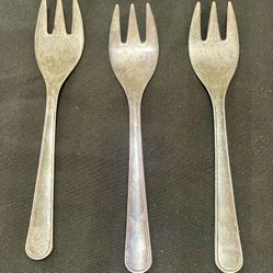 Vintage Leonard Silverplated 5 Inch Baby Forks Or Cocktail Forks