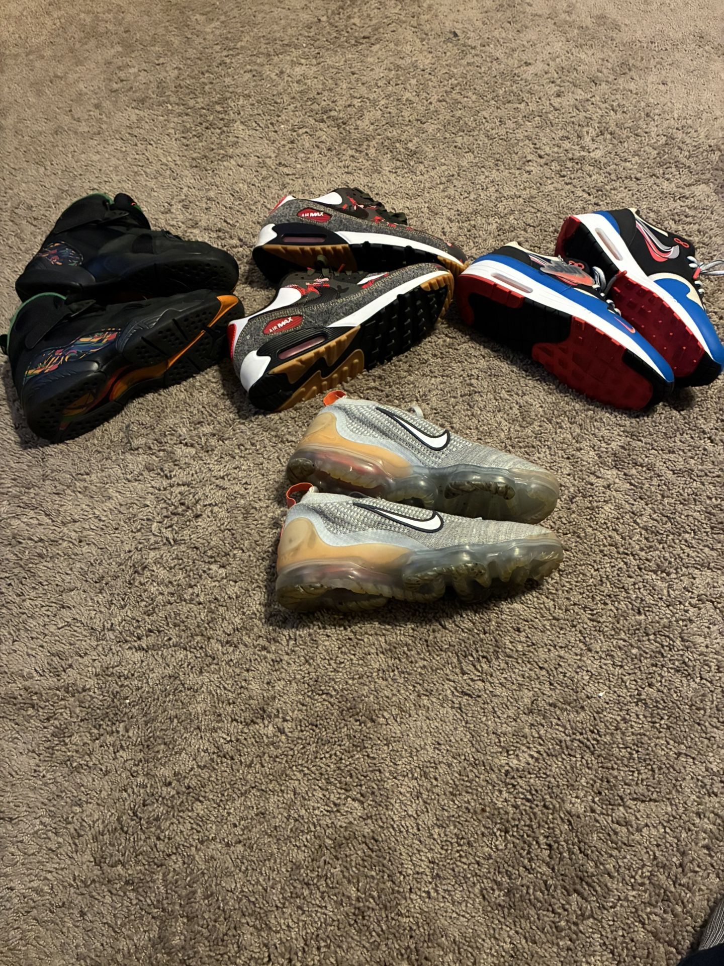 Sneakers | Read Description 