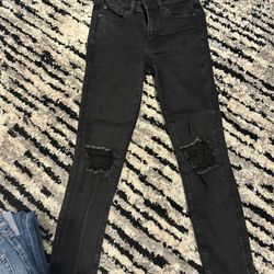 Worn Once Size 6 American Eagle Jeans 