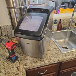 Nugget Ice Machine (Not Working)