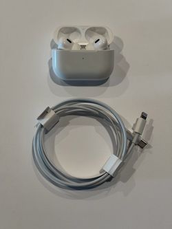 AirPods Pro 2nd Gen with MagSafe Charging Case (Lightening)