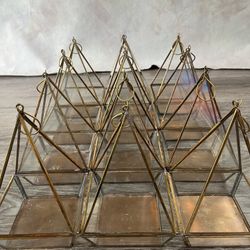 12 Modern Pyramid, Gold Lanterns For Wedding They Open