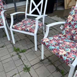 For aluminum white chairs, beautiful condition with cushion