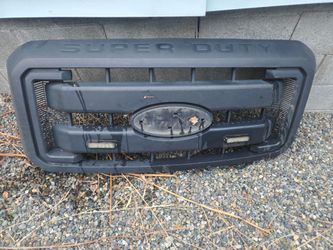 FORD OEM 2011-2016 front grille Ford 250, 350, 450, 550.