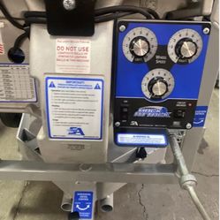 Baseball Pitching Machine 