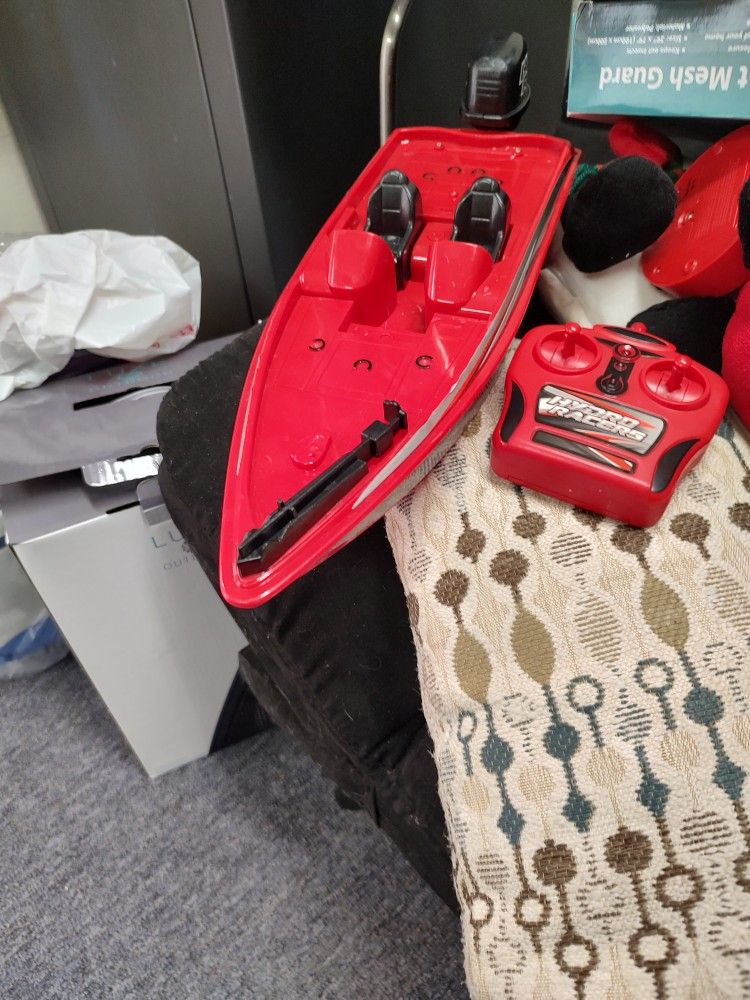 RC Boats With Remote