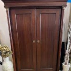 FREE Armoire