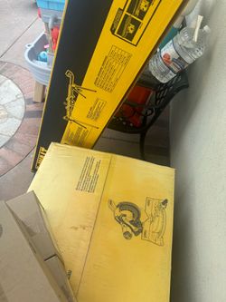 Dewalt double bevel compound miter saw and stand