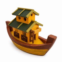 Vintage Wooden Boat Birdhouse Nautical Decorative House