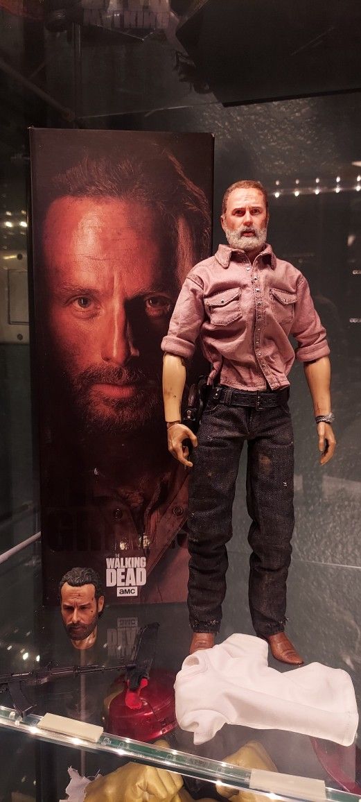 Threezero 1/6 The Walking Dead Rick Grimes Custom Figure