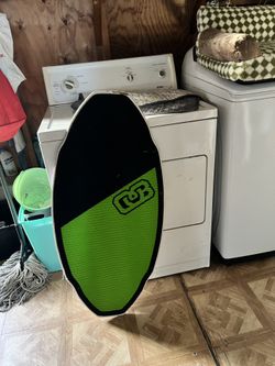 Skimboard