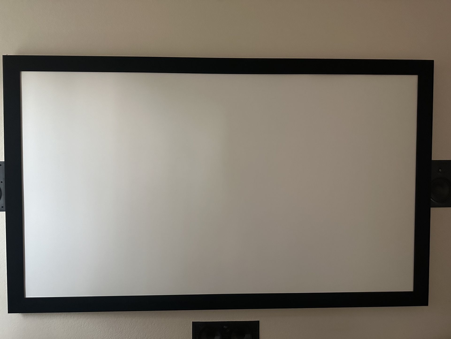 100 Inch Projector screen