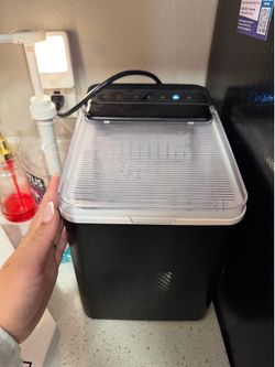 Ice maker