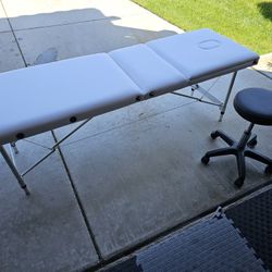 Massage/eyelash Table and Chair